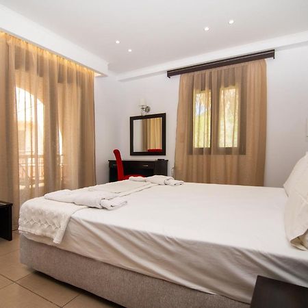Riviera Perdika Hotel מראה חיצוני תמונה