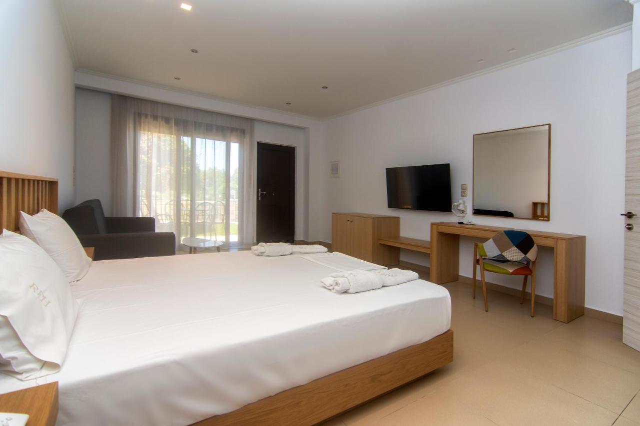 Riviera Perdika Hotel מראה חיצוני תמונה
