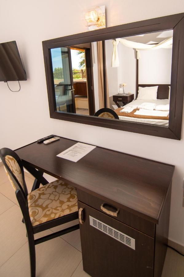 Riviera Perdika Hotel מראה חיצוני תמונה