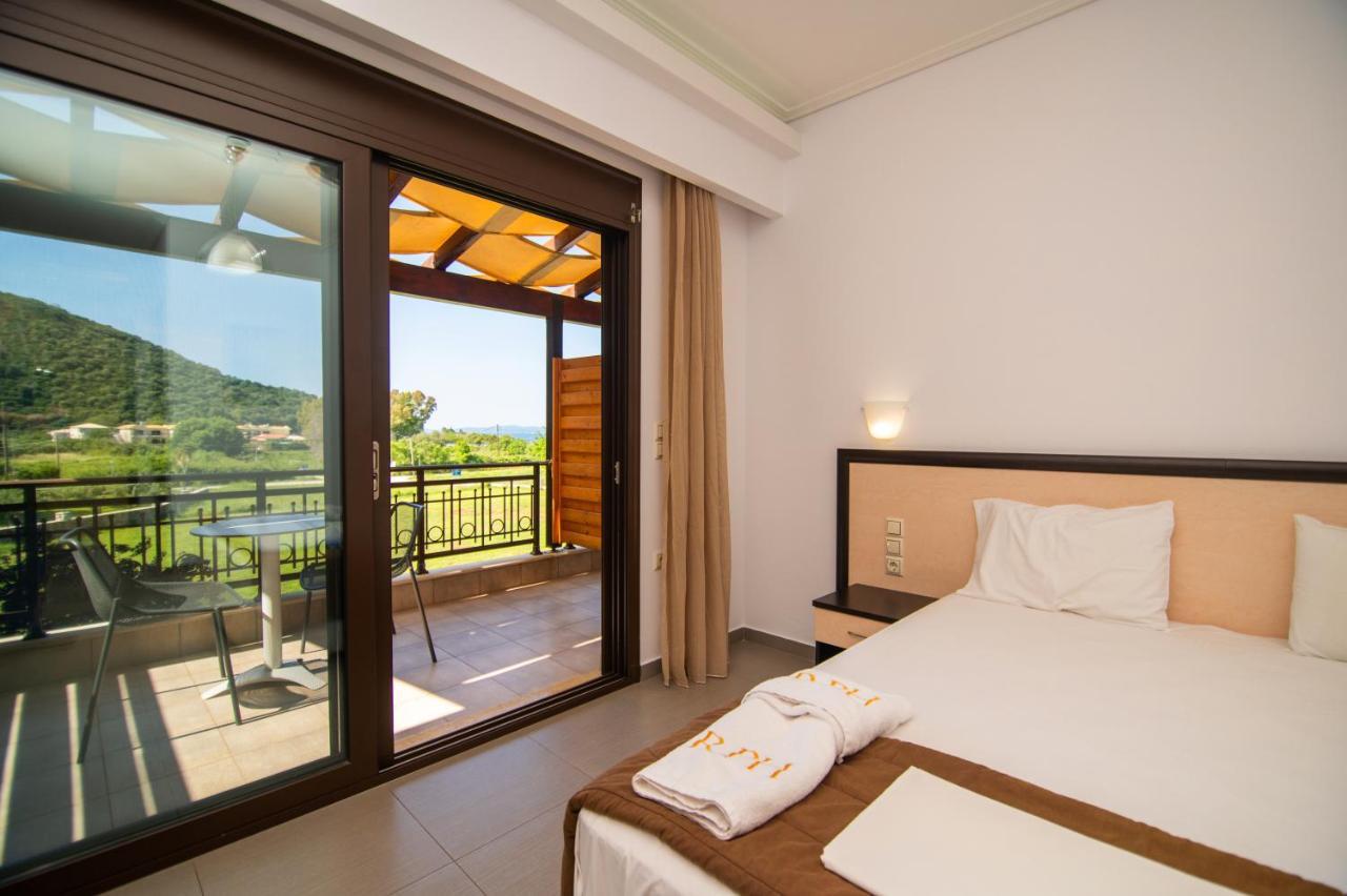 Riviera Perdika Hotel מראה חיצוני תמונה